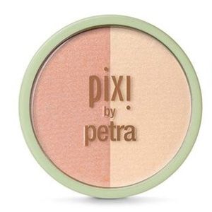Pixi by Petra Beauty Blush Duo shade: Peach Honey